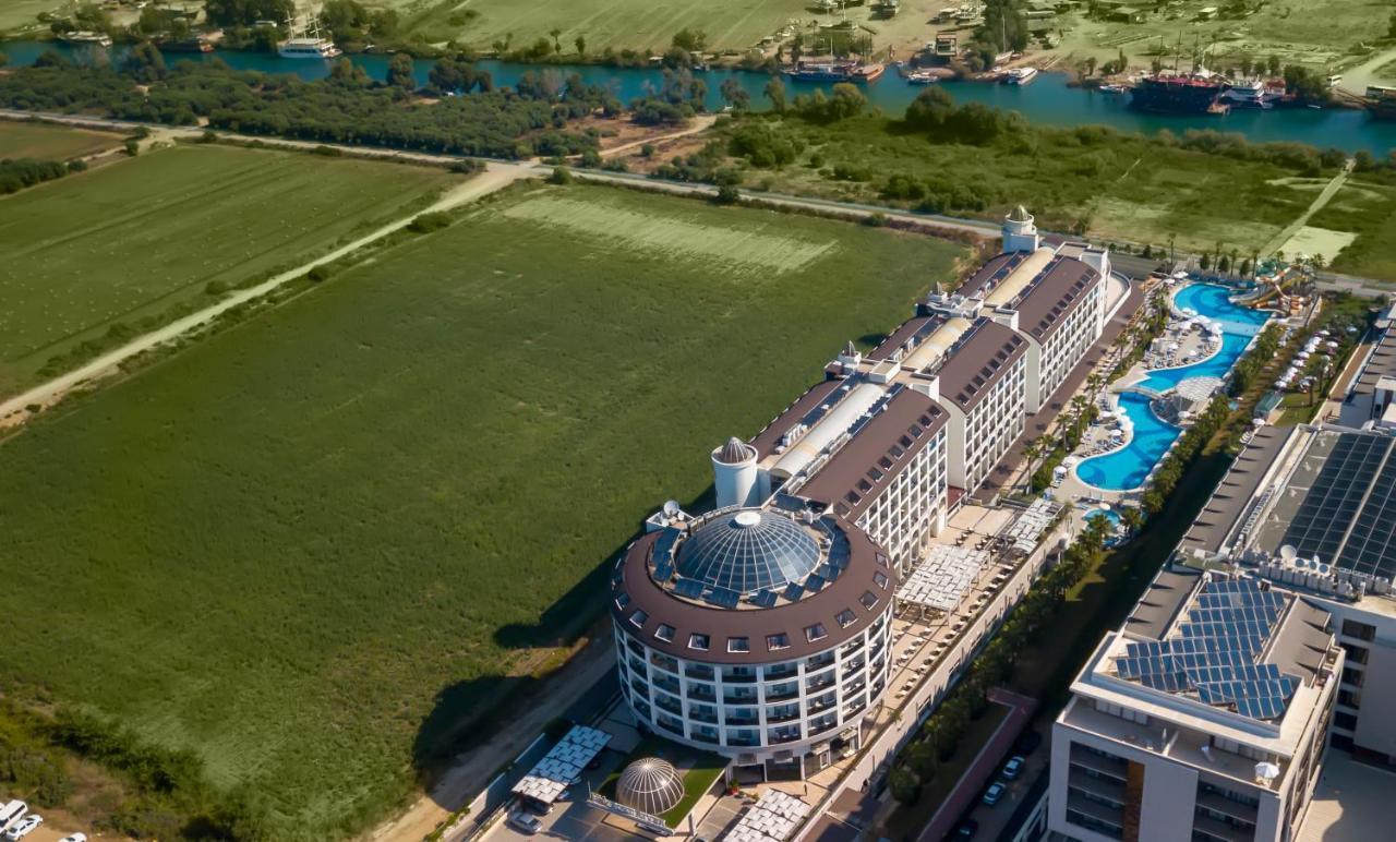 Port River Hotel&Spa Sidé Extérieur photo