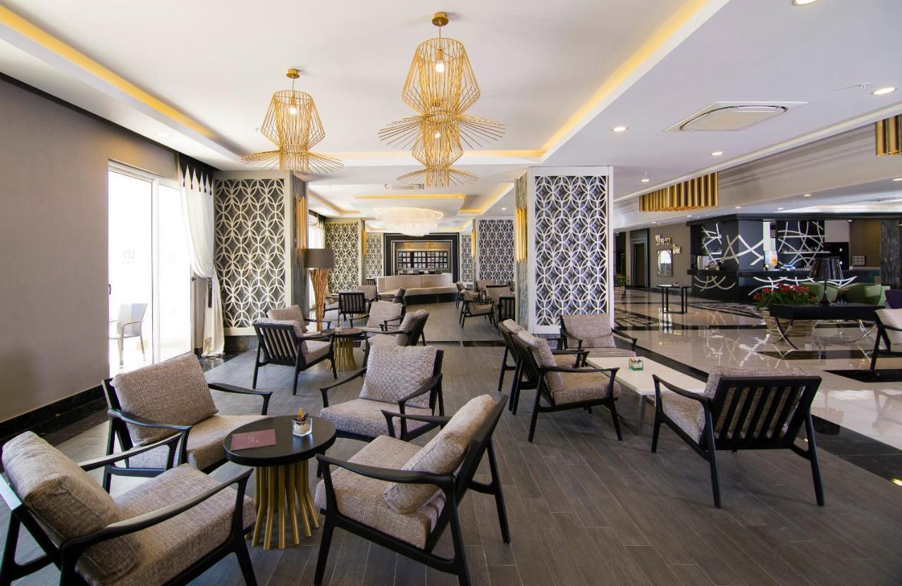 Port River Hotel&Spa Sidé Extérieur photo