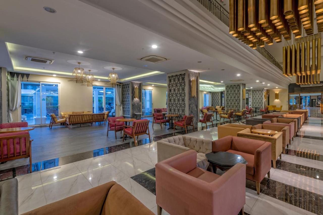 Port River Hotel&Spa Sidé Extérieur photo